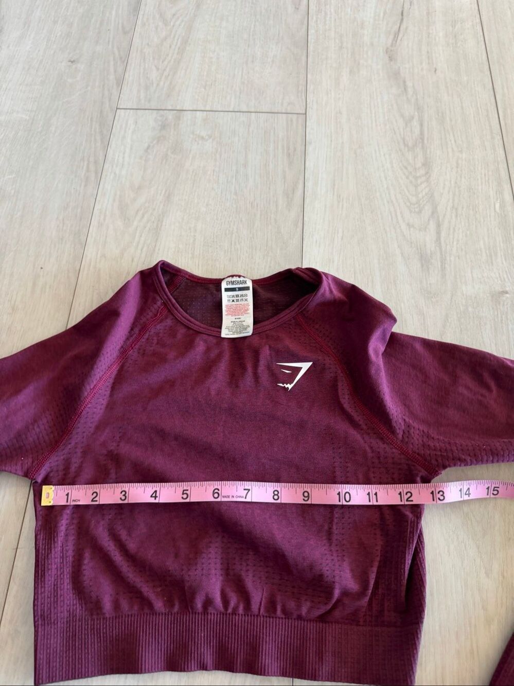 Gymshark women’s long crop top size s - Picture 3 of 6